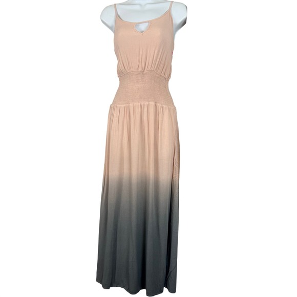 Unbranded Dresses & Skirts - Peach/Pink Grey Ombre Maxi Dress Smocked Waist Keyhole Size Small